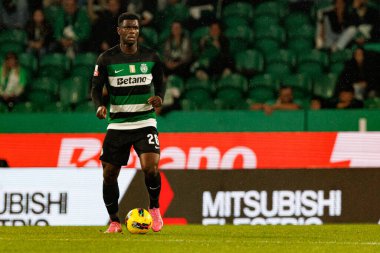 Ousmane Diomande, Liga Portekiz maçı sırasında Estadio Jose Alvalade 'de CP ve CF Estrela Amadora (Maciej Rogowski) takımları arasında görüldü.)