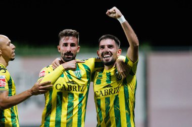 Andre Ceitil ve Nuno Cunha, Liga Portekiz maçında gol attıktan sonra Benfica B ve CD Tondela takımları arasında Benfica Kampüsü 'nde (Maciej Rogowski)