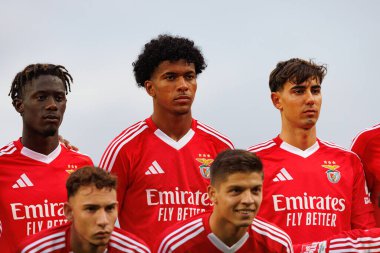 Gerson Sousa, Joshua Wynder, Nuno Felix Liga Portekiz 2 maçında Benfica B ve CD Tondela takımları arasında Benfica Kampüsü 'nde görüldü (Maciej Rogowski)