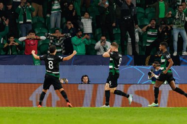 Viktor Gyokeres, UEFA Şampiyonlar Ligi maçında attığı golün ardından Manchester City FC (Maciej Rogowski)