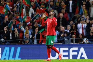 Rafael Leao, Estadio do Dragao 'da Portekiz ve Polonya milli takımları arasında oynanan UEFA Milletler Ligi maçında gol attıktan sonra kutlama yaparken görüldü (Maciej Rogowski)