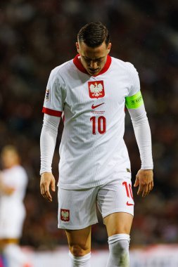 Piotr Zielinski, UEFA Uluslar Ligi maçında Portekiz ve Polonya milli takımları arasında Estadio do Dragao 'da görüldü (Maciej Rogowski)