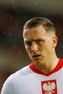 Piotr Zielinski, UEFA Uluslar Ligi maçında Portekiz ve Polonya milli takımları arasında Estadio do Dragao 'da görüldü (Maciej Rogowski)
