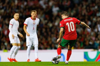 Portekiz ve Polonya milli takımları arasında Estadio do Dragao 'da oynanan UEFA Uluslar Ligi maçında Bernardo Silva görüldü (Maciej Rogowski)