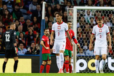 Kacper Urbanski, Portekiz ve Polonya milli takımları arasında Estadio do Dragao 'da oynanan UEFA Uluslar Ligi maçında görüldü (Maciej Rogowski)