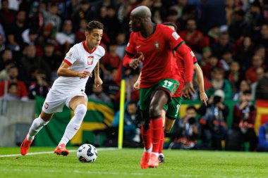 Kacper Urbanski, Portekiz ve Polonya milli takımları arasında Estadio do Dragao 'da oynanan UEFA Uluslar Ligi maçında görüldü (Maciej Rogowski)