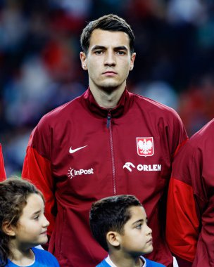 Jakub Kiwior, UEFA Uluslar Ligi maçında Portekiz ve Polonya milli takımları arasında Estadio do Dragao 'da görüldü (Maciej Rogowski)