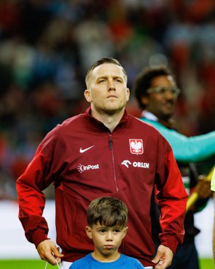 Piotr Zielinski, UEFA Uluslar Ligi maçında Portekiz ve Polonya milli takımları arasında Estadio do Dragao 'da görüldü (Maciej Rogowski)