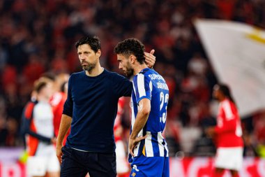 Vitor Bruno, Joao Mario Liga Portekiz maçı sırasında SL Benfica ve FC Porto takımları arasında Estadio Da Luz 'da görüldü (Maciej Rogowski)