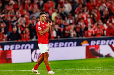 Alexander Bah, Liga Portekiz maçı sırasında Estadio Da Luz 'da SL Benfica ve FC Porto takımları arasında görüldü (Maciej Rogowski)