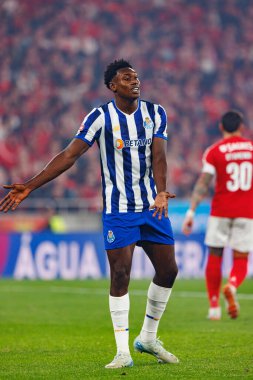 Samu Omorodion, Liga Portekiz maçı sırasında Estadio Da Luz 'da SL Benfica ve FC Porto takımları arasında görüldü (Maciej Rogowski)