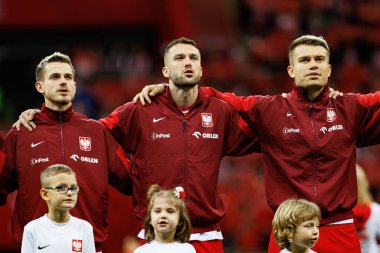 Jakub Kaminski, Sebastian Walukiewicz, Kamil Piatkowski UEFA Uluslar Ligi maçında PGE Narodowy 'da Polonya ve İskoçya milli takımları arasında görüldü (Maciej Rogowski)