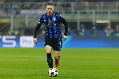 Piotr Zielinski UEFA Şampiyonlar Ligi maçında Internazionale Milano ve Arsenal FC (Maciej Rogowski)