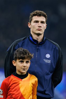 Benjamin Pavard UEFA Şampiyonlar Ligi maçında Internazionale Milano ve Arsenal FC (Maciej Rogowski)