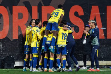 UD Las Palmas oyuncuları, Rayo Vallecano ve UD Las Palmas takımları arasında oynanan LaLiga EA SPORTS maçında Estadio de Vallecas (Maciej Rogowski)