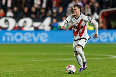 Josep Chavarria, Estadio de Vallecas 'taki Rayo Vallecano ve UD Las Palmas (Maciej Rogowski) takımları arasında LaLiga EA SPORTS maçı sırasında görüldü.)