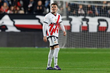 Josep Chavarria, Estadio de Vallecas 'taki Rayo Vallecano ve UD Las Palmas (Maciej Rogowski) takımları arasında LaLiga EA SPORTS maçı sırasında görüldü.)