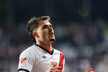 Josep Chavarria, Estadio de Vallecas 'taki Rayo Vallecano ve UD Las Palmas (Maciej Rogowski) takımları arasında LaLiga EA SPORTS maçı sırasında görüldü.)