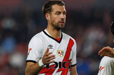 Florian Lejeune, Rayo Vallecano ve UD Las Palmas takımları arasında Estadio de Vallecas (Maciej Rogowski)