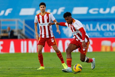 Gustavo Assuncao, Liga Portekiz maçı sırasında GD Estoril Praia ve AVS Futebol SAD takımları arasında Estadio Antonio Coimbra da Mota 'da görüldü (Maciej Rogowski)