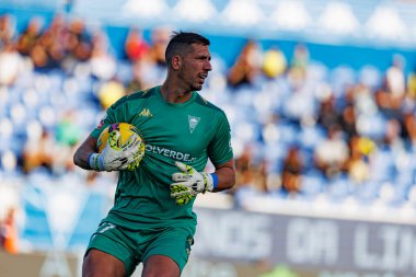 Joel Robles, Liga Portekiz maçı sırasında Estoril Praia ve AVS Futebol SAD takımları arasında Estadio Antonio Coimbra da Mota 'da (Maciej Rogowski)