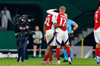 Jurrien Timber, Oleksandr Zinchenko UEFA Şampiyonlar Ligi maçında Sporting CP ve Arsenal FC takımları arasında görüldü (Maciej Rogowski) 