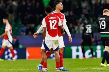 UEFA Şampiyonlar Ligi maçında Sporting CP ve Arsenal FC (Maciej Rogowski) takımları arasında görüldü.) 