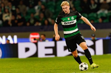 Conrad Harder, UEFA Şampiyonlar Ligi maçında Sporting CP ve Arsenal FC takımları arasında görüldü (Maciej Rogowski) 