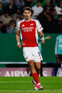 Jakub Kiwior UEFA Şampiyonlar Ligi maçında Sporting CP ve Arsenal FC takımları arasında görüldü (Maciej Rogowski) 