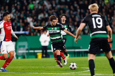 William Sthe, Daniel Braganca UEFA Şampiyonlar Ligi maçında CP ve Arsenal FC takımları arasında görüldü (Maciej Rogowski) 