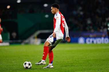 Jurrien Timber, UEFA Şampiyonlar Ligi maçında Sporting CP ve Arsenal FC takımları arasında görüldü (Maciej Rogowski) 