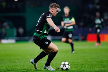 Viktor Gyokeres UEFA Şampiyonlar Ligi maçında CP ve Arsenal FC takımları arasında görüldü (Maciej Rogowski) 