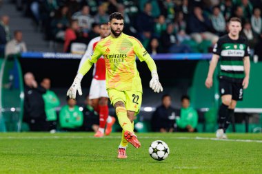David Raya UEFA Şampiyonlar Ligi maçında Sporting CP ve Arsenal FC takımları arasında görüldü (Maciej Rogowski) 