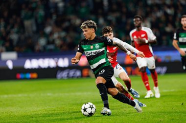Maximiliano Araujo UEFA Şampiyonlar Ligi maçında CP ve Arsenal FC takımları arasında görüldü (Maciej Rogowski) 