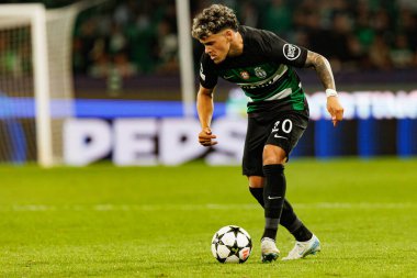 Maximiliano Araujo UEFA Şampiyonlar Ligi maçında CP ve Arsenal FC takımları arasında görüldü (Maciej Rogowski) 