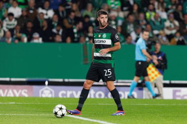 Goncalo Inacio UEFA Şampiyonlar Ligi maçında CP ve Arsenal FC takımları arasında görüldü (Maciej Rogowski) 