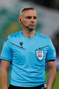 Radoslaw Siejka UEFA Şampiyonlar Ligi maçında Sporting CP ve Arsenal FC takımları arasında görüldü (Maciej Rogowski) 