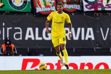 Matheus Dias, Liga Portekiz maçı sırasında Estrela Amadora ve CD Nacional takımları arasında Estadio Jose Gomes 'de (Maciej Rogowski)