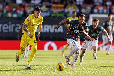 Isaac, Miguel Lopes Liga Portekiz maçı sırasında Estrela Amadora ve CD Nacional takımları arasında Estadio Jose Gomes 'de görüldü (Maciej Rogowski)