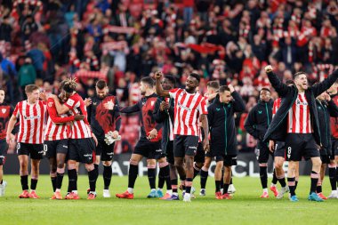 Atletizm Oyuncuları, Estadio de San Mames 'deki Athletic Club ve Real Madrid FC takımları arasında oynanan LaLiga EA SPORTS maçı sırasında görüldü (Maciej Rogowski)