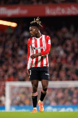 Nico Williams, Estadio de San Mames 'teki Athletic Club ve Real Madrid FC takımları arasında oynanan LaLiga EA SPORTS maçı sırasında görüldü (Maciej Rogowski)