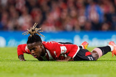 Nico Williams, Estadio de San Mames 'teki Athletic Club ve Real Madrid FC takımları arasında oynanan LaLiga EA SPORTS maçı sırasında görüldü (Maciej Rogowski)