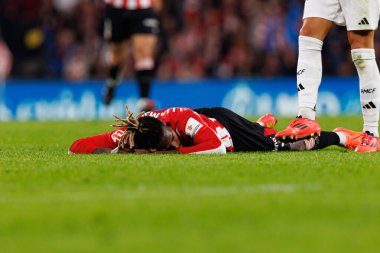 Nico Williams, Estadio de San Mames 'teki Athletic Club ve Real Madrid FC takımları arasında oynanan LaLiga EA SPORTS maçı sırasında görüldü (Maciej Rogowski)