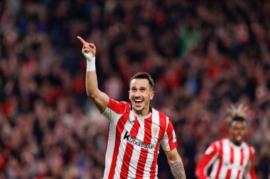 Alex Berenguer, Estadio de San Mames 'de (Maciej Rogowski) Atletizm Kulübü ve Real Madrid FC takımları arasındaki LaLiga EA SPORTS maçında gol attıktan sonra kutlama yaparken görüldü.)