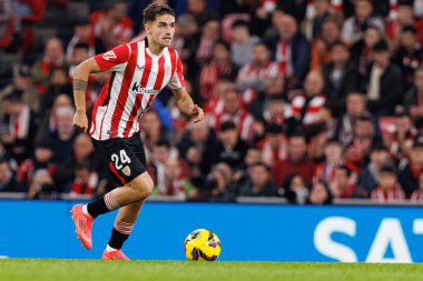 Andoni Gorozabel LaLiga EA SPORTS maçı sırasında Estadio de San Mames takımları arasında görüldü (Maciej Rogowski)