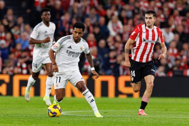 Rodrygo Goes, Benat Prados LaLiga EA Spor Maçı sırasında Estadio de San Mames 'deki Real Madrid FC takımları arasında görüldü (Maciej Rogowski)