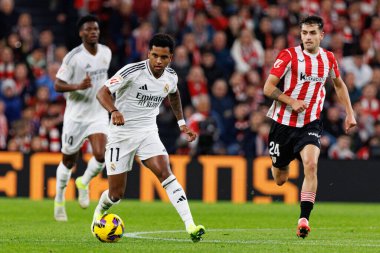 Rodrygo Goes, Benat Prados LaLiga EA Spor Maçı sırasında Estadio de San Mames 'deki Real Madrid FC takımları arasında görüldü (Maciej Rogowski)
