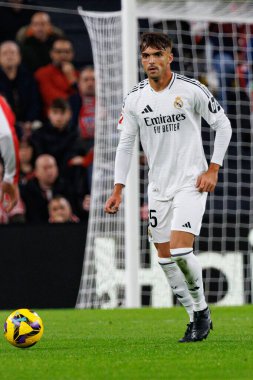 Raul Asencio, Estadio de San Mames takımları arasında LaLiga EA SPORTS maçında görüldü. (Maciej Rogowski)