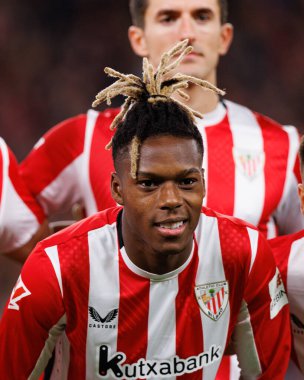 Nico Williams, Estadio de San Mames 'teki Athletic Club ve Real Madrid FC takımları arasında oynanan LaLiga EA SPORTS maçı sırasında görüldü (Maciej Rogowski)