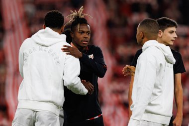 Jude Bellingham, Nico Williams, Kylian Mbappe LaLiga EA Spor Maçı sırasında Estadio de San Mames 'de Real Madrid FC takımları arasında görüldü (Maciej Rogowski)